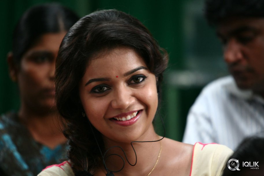 Colors-Swathi